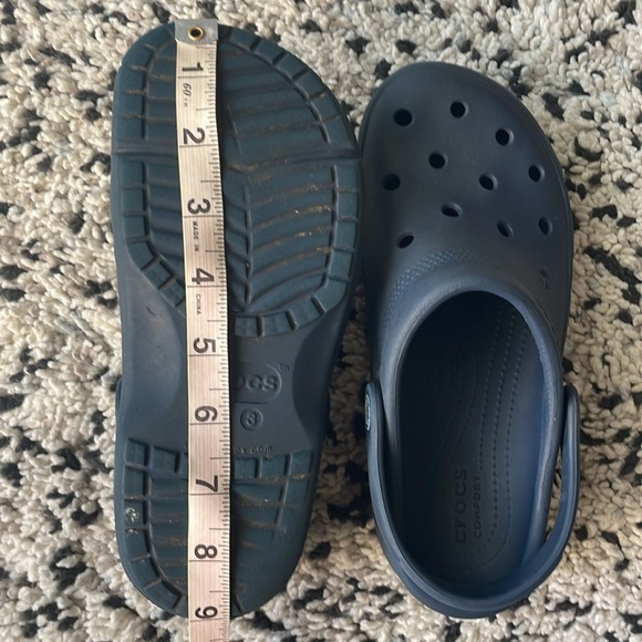 Kids Crocs—Size J3, Navy Blue - Picture 8 of 9